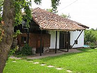Къща при Бунара