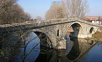 Кадин Мост на река Струма